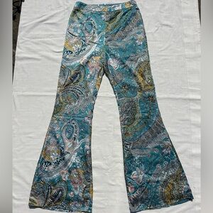 Nasty Gal Satin Scarf Print Flared Pants - size U.S. 8 - never worn NWT